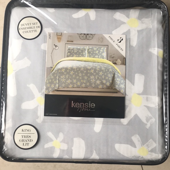 New Kensie home collection King 3 piece Duvet Set - Picture 1 of 6